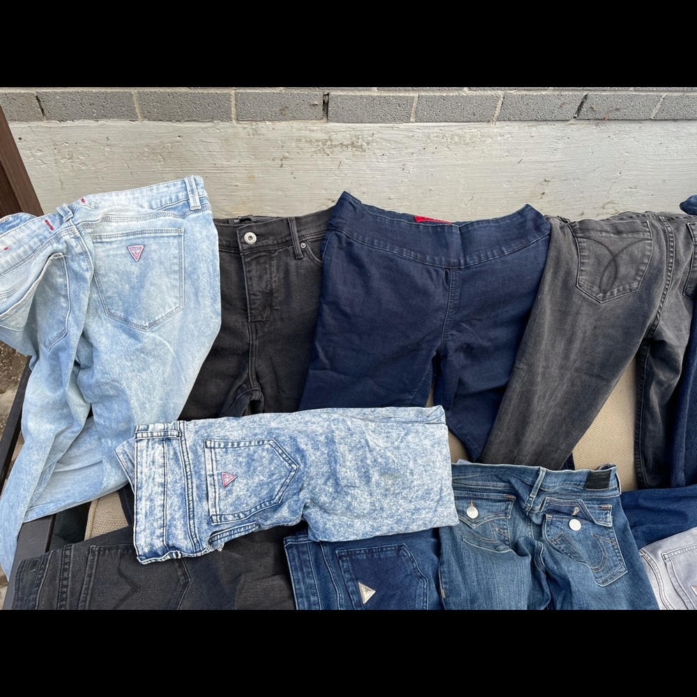 Guess jeans bundle! Over 16 pairs of jeans